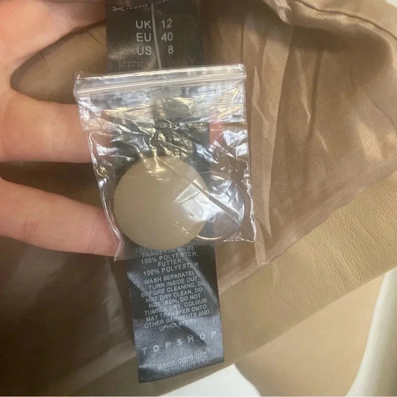 Topshop faux  leather double breasted beige cream blazer - Picture 5 of 11